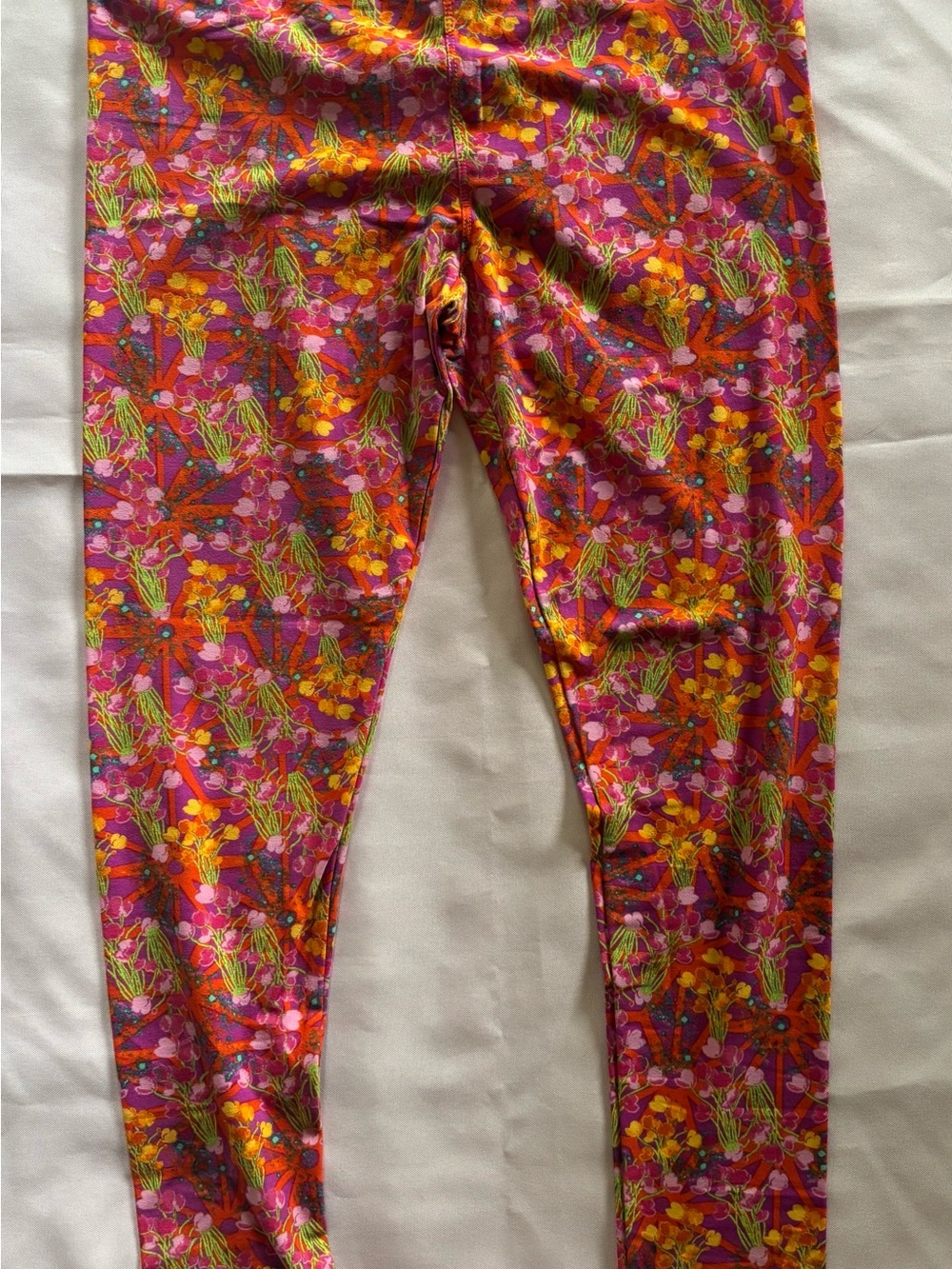 LuLaRoe Pink & Orange Floral Leggings TC